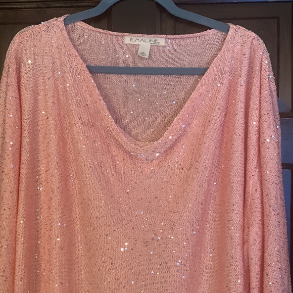 Emaline Woman.  Women’s sweater.  Pink with sequins.    SZ 2x.  New without tags - Picture 4 of 5